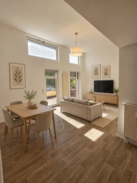 Seniorenwohnung ab 55 mit Terrasse– Pflege vorort, ruhig und S-Bahn nah — photo 1